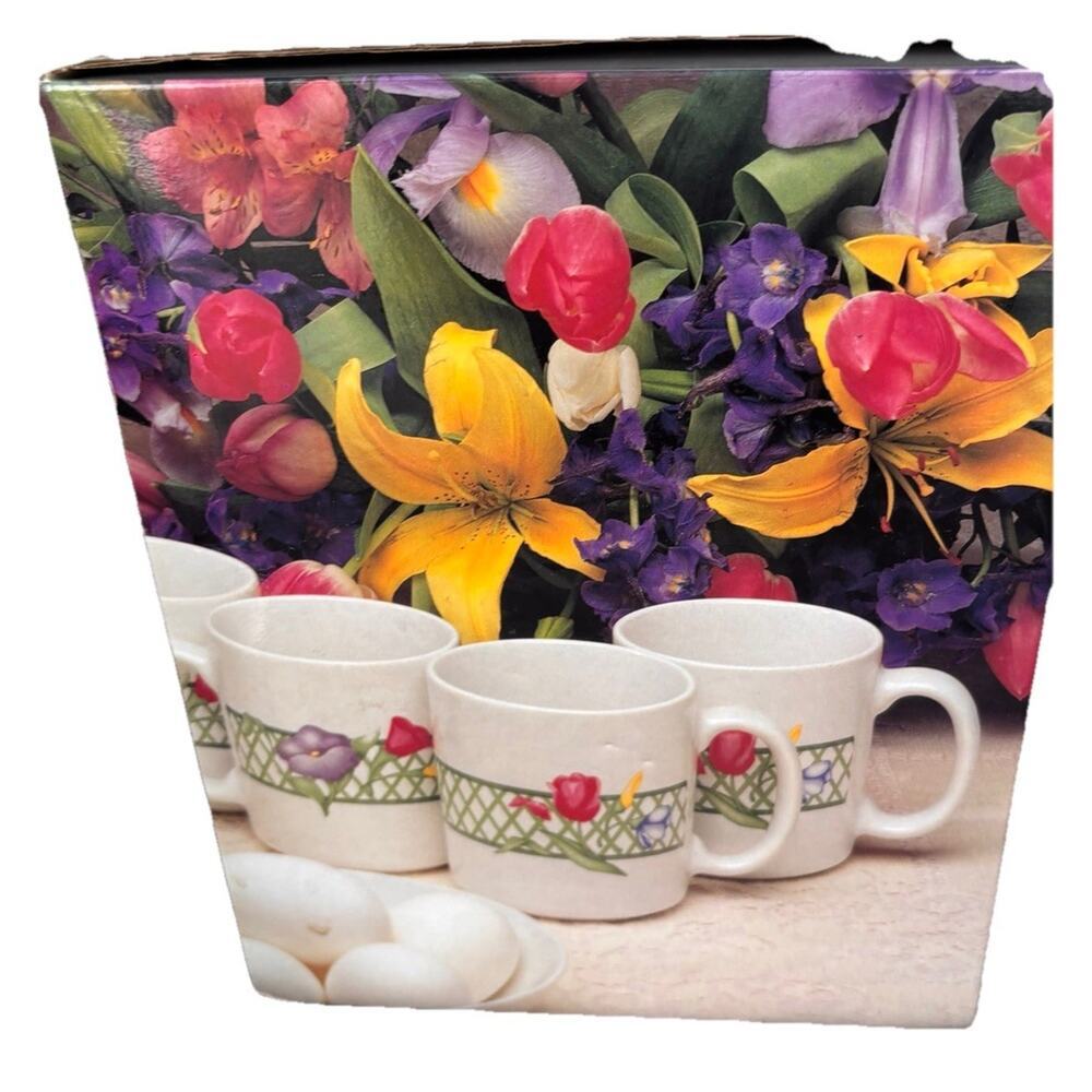 New Regency Club Cookware Enamel Tea Kettle Pot 4 Mugs Vintage Retro 2.5 Qt - Picture 2 of 3
